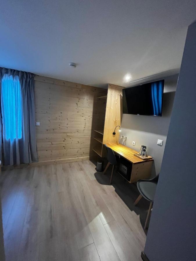 9Wagram Hotel Boutique Le Mans Esterno foto